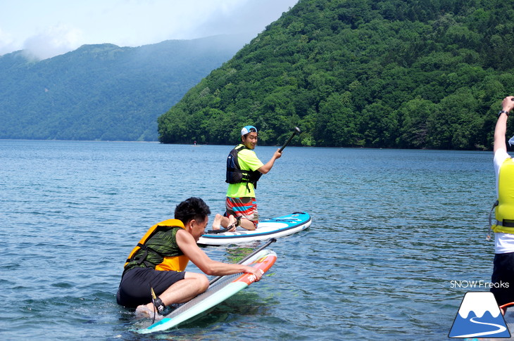 パドルクラブ 話題のアクティビティ『SUP』無料体験試乗会 in 支笏湖